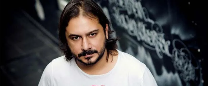 T bizde kalsın Emrah Serbes(t)