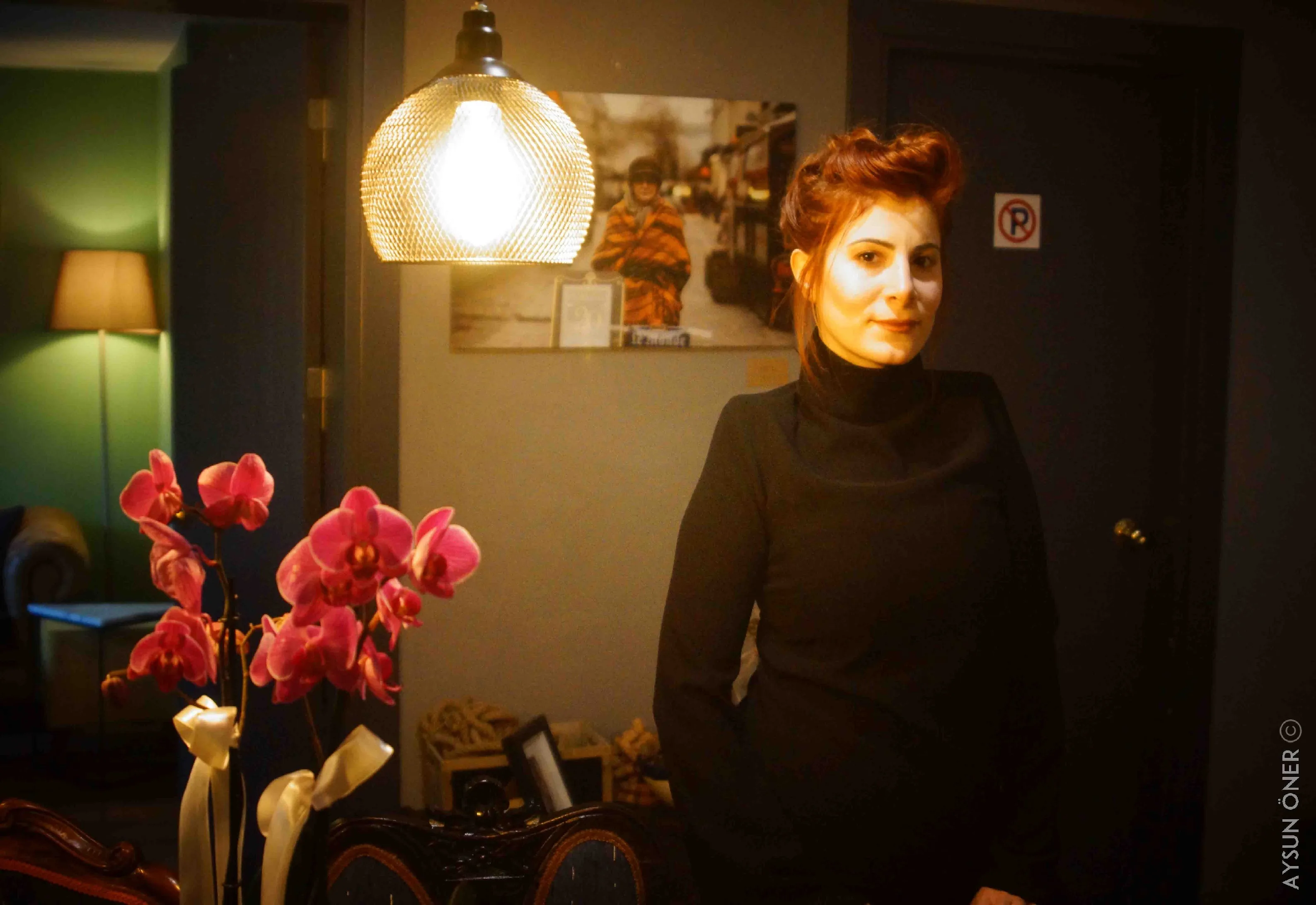 1 CANSU BOĞUŞLU ile “UZAKLAR” ADLI SERGİSİ ve KADIN GÖRÜNTÜ YÖNETMENİ OLMAK ÜZERİNE