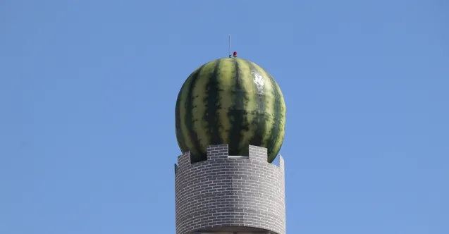 Güzeli, Çirkini, Hayatın Kitsch’i