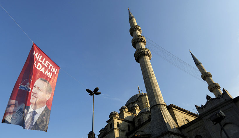 Neoliberalizm, İslamcılık ve bir şirket-devlet olarak AKP