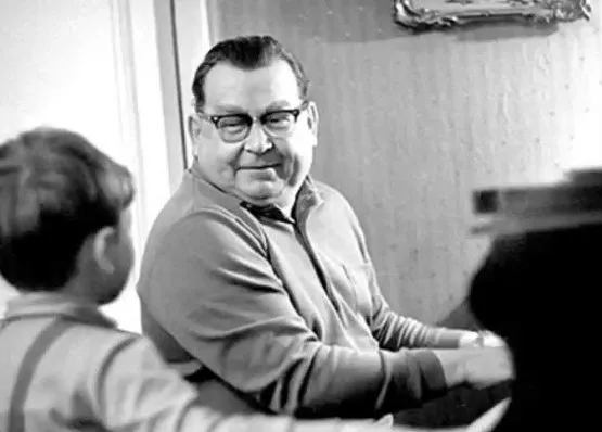 Sovyet Şarkı Yazarı Solovyov-Sedoy ve Moskova Geceleri