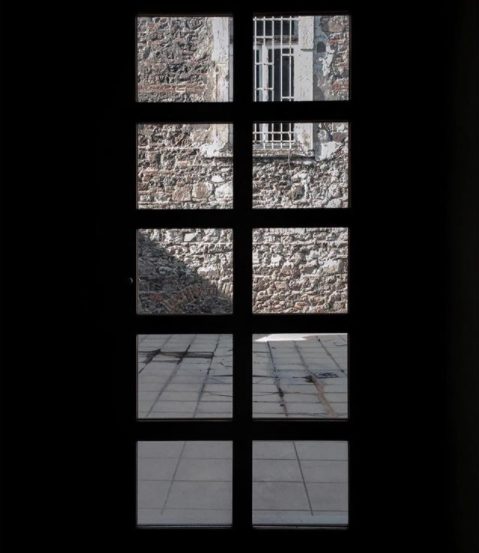 Ara (Şiir)