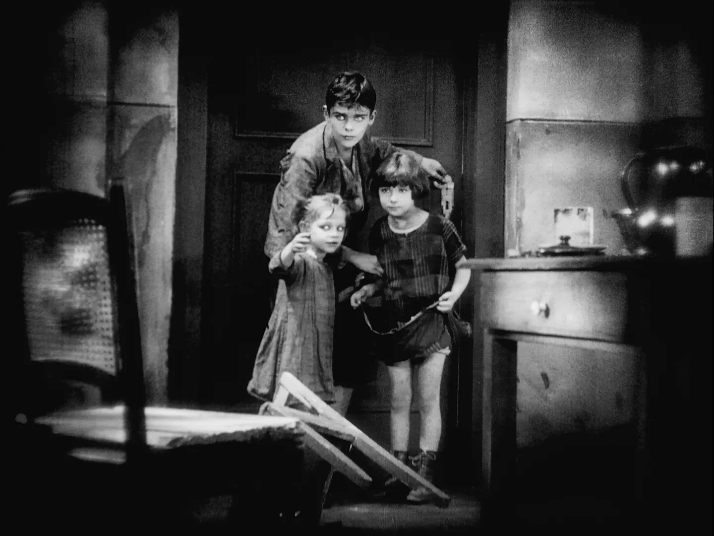 (Filmstill_Highres) Die Unehelichen Gerhard Lamprecht filmleri Kundura Sinema’da!
