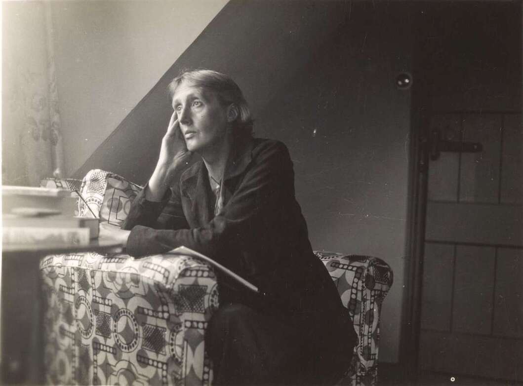 Virginia Woolf : Zamanın Bataklığında Androjen Bir Ophelia