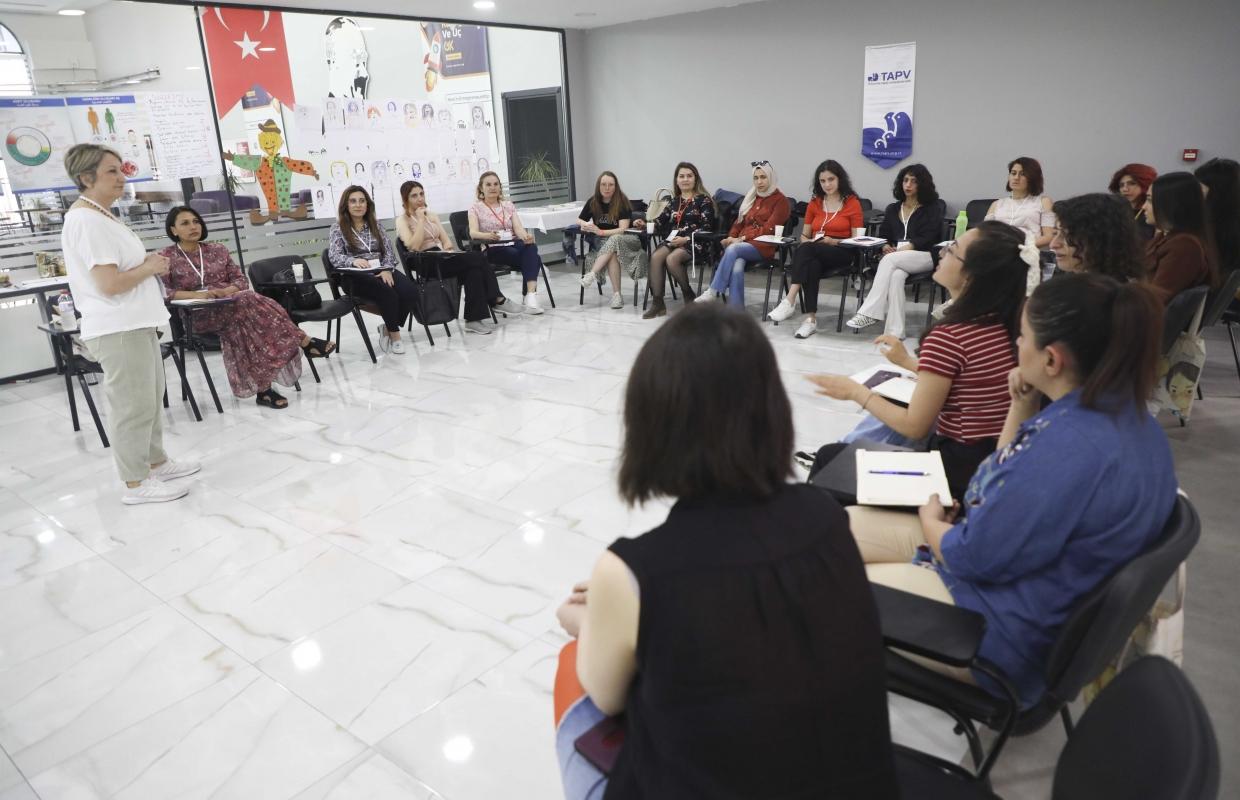 Adana’da Depremden Etkilenen Kız Çocuklarının ve Kadınların Güçlenmesi Projesi