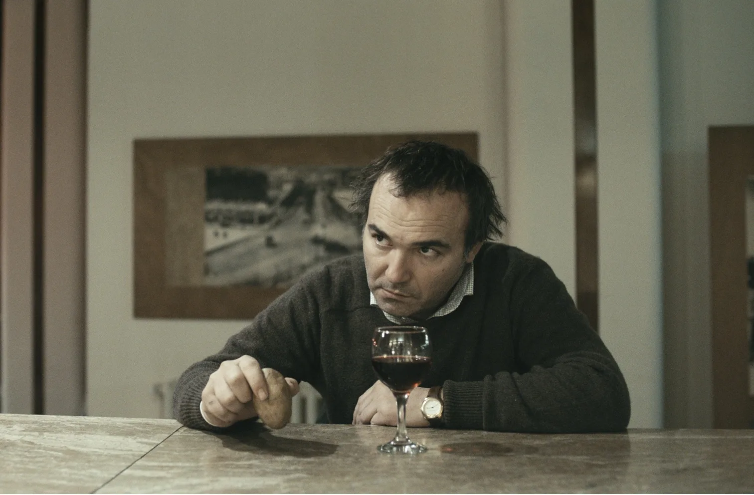 yeraltı-filmdoktoru1 Hepimiz o yırtıktan düşüverdik Yeraltı’na!
