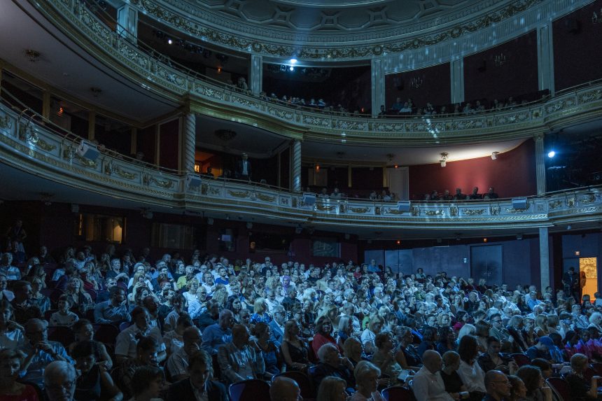 “Benim Adım Kırmızı” Opera Sahnesinde