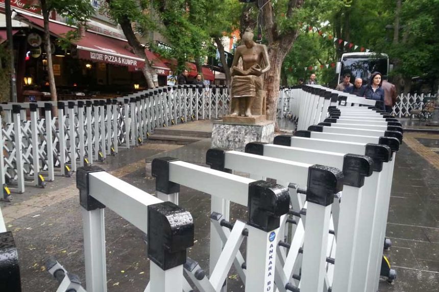 84017 Yüksel Caddesi (Şiir)