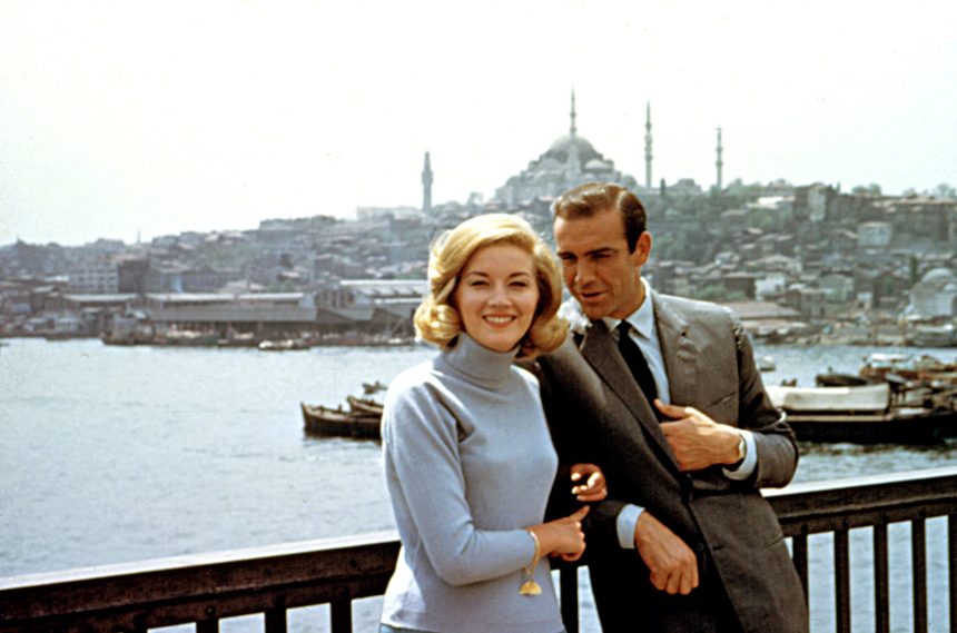 007 JAMES BOND YAKALANDI!