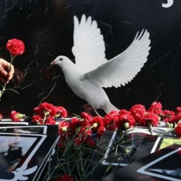 Güz Çiçekleri Kurudu Ankara’da (Şiir)