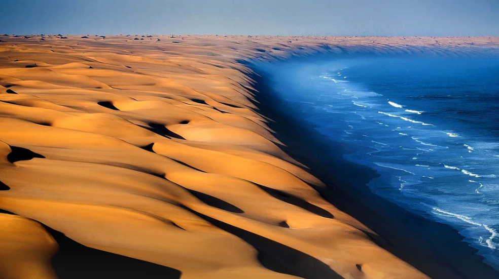 Ekran görüntüsü 2025-11-06 110829 Namibya: Çölün Metafiziği