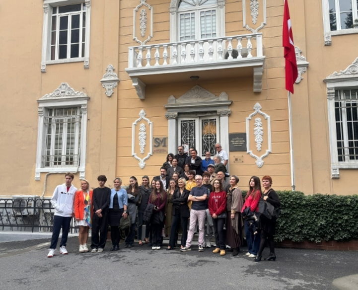 Ekran görüntüsü 2025-12-25 082701 GEÇMİŞ BUGÜNLE KONUŞUYOR