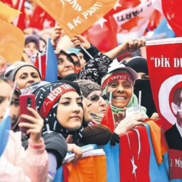 Ekran görüntüsü 2025-12-28 134638 Demokratik Geleneğin Kırılganlığı: Furet–Tocqueville Okumasıyla Türkiye Deneyimi