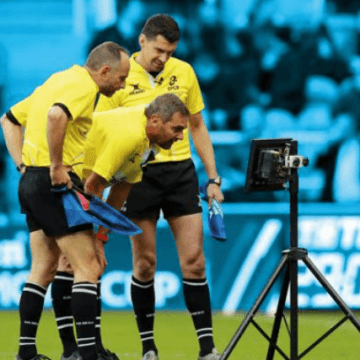 Kim Korkar Akademik Hakemlikten?