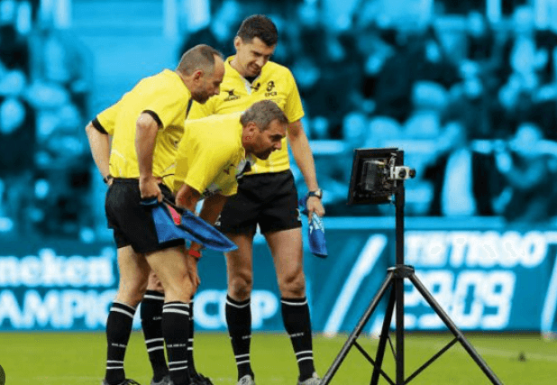 Kim Korkar Akademik Hakemlikten?