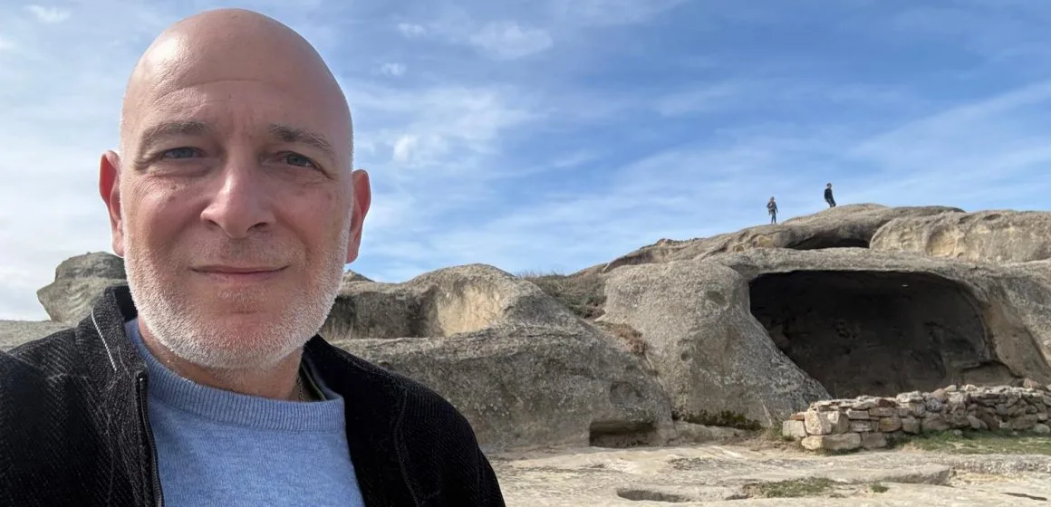 DÜNYAYI İKİ KERE GEZMİŞ OLAN KİŞİ İSTANBUL’DA