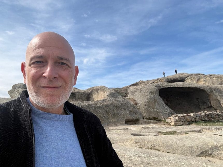 DÜNYAYI İKİ KERE GEZMİŞ OLAN KİŞİ İSTANBUL’DA