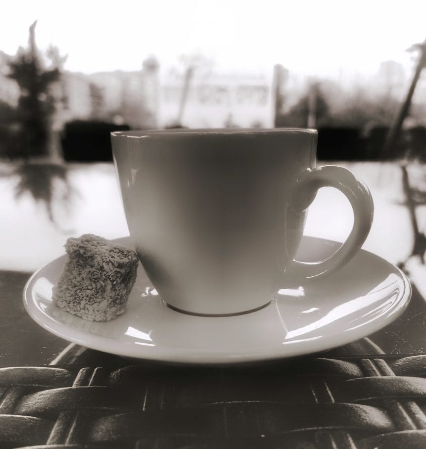 Fincanın Kıyısından Odak Etiğine