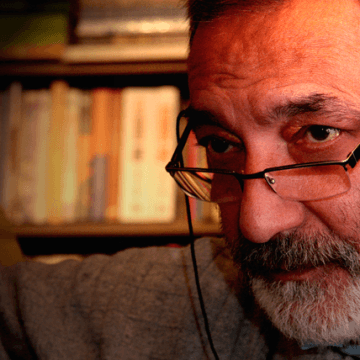 İNSANA DAİR ÇOK ŞEY YAHUT MAVİDEN-DENİZ GÜZELDİR: VECDİ ÇIRACIOĞLU