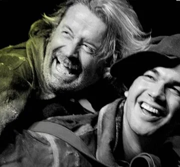 FARELER VE İNSANLAR ÜZERİNE – İZMİR DEVLET TİYATROSU