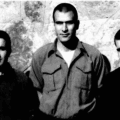 ÜÇ FİDANIN GÖLGESİNDE: BİR MAYIS SABAHINA DOĞRU