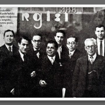 Zeki Faik İzer – Zühtü Müritoğlu – Elif Naci Üzerine Bir Kartpostal Okuması
