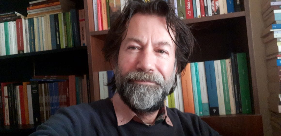 KÜLÜN İÇİNDE KALAN HARFLER