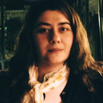 Beste Naz Karaca: Özne Olma Sürecinde Benlik İnşası