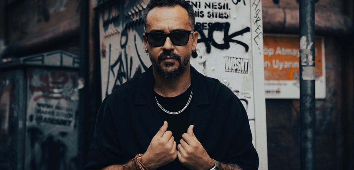 yilmaz-komurcu Yılmaz Kömürcü “Büyük Yalnızlık”la Geri Döndü