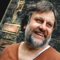 ŽİŽEK’İN YAMUK BAKIŞI VE HAKİKATİN KARANLIK YÜZÜ